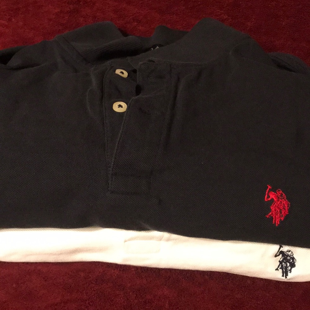 2 Men’s Polo Shirts